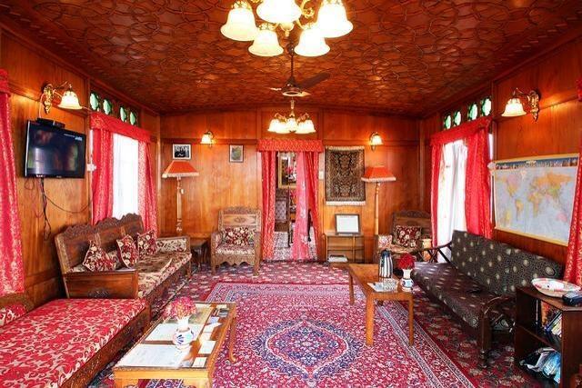 Houseboat Lily Of Nageen Σριναγκάρ Εξωτερικό φωτογραφία