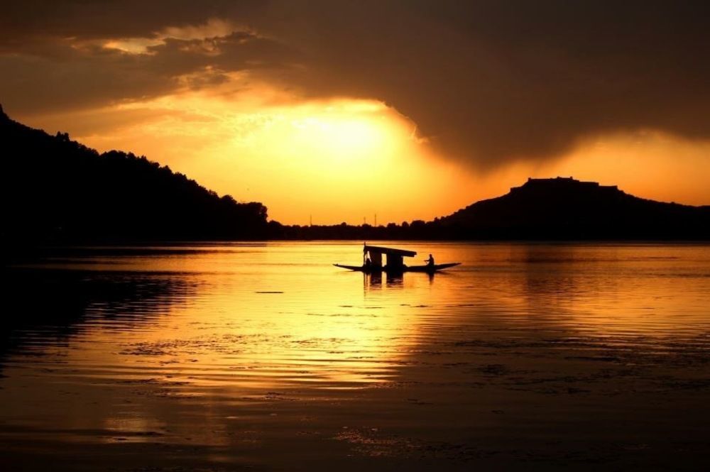Houseboat Lily Of Nageen Σριναγκάρ Εξωτερικό φωτογραφία